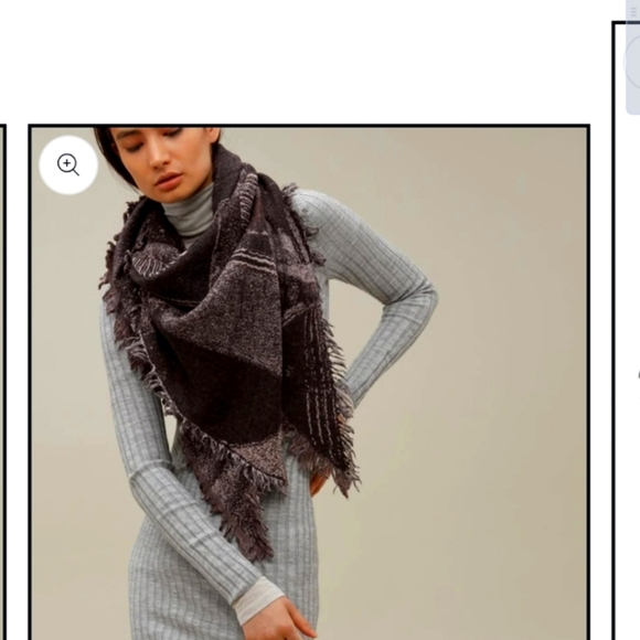 Wilfred Haus Party Blanket Scarf - Picture 3 of 10